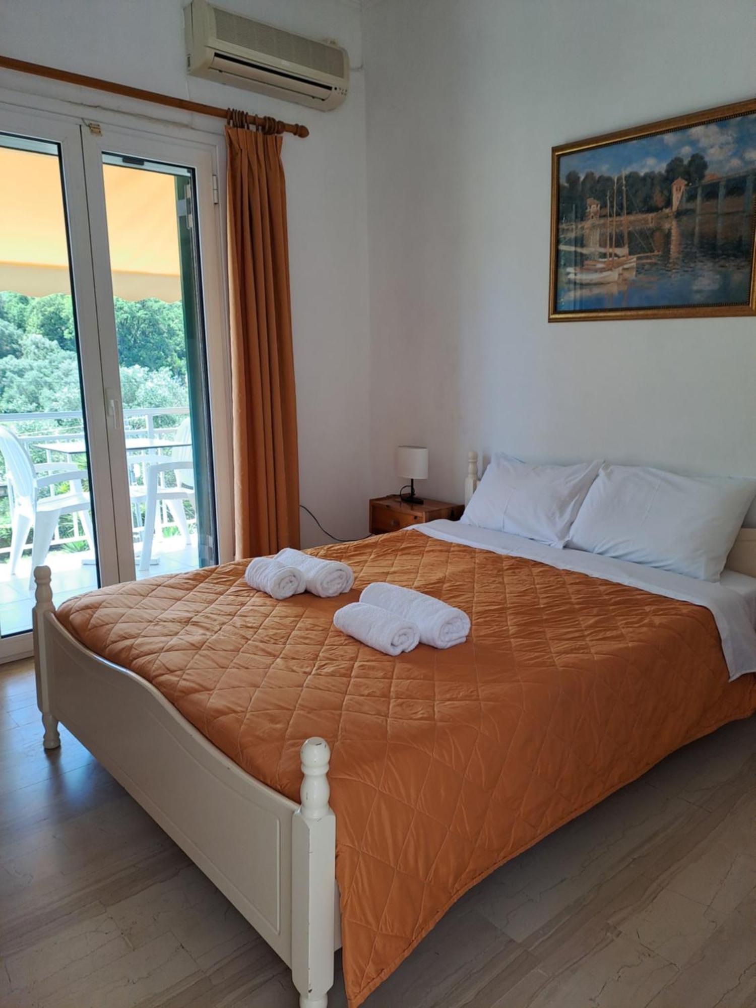 Evridiki Apartments 梅松吉 外观 照片